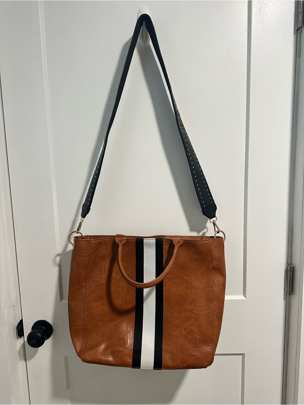 Social Threads x The Motherchic Exclusive Tote Bag